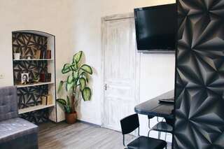 Хостелы Hostel Sputnik Харьков Спальное место на двухъярусной кровати в общем номере для мужчин и женщин-28